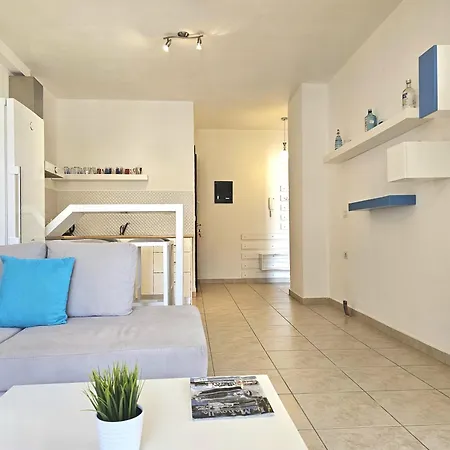 One Bedroom In 176 アパート Sarandë