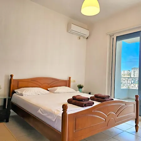 One Bedroom In 176 アパート