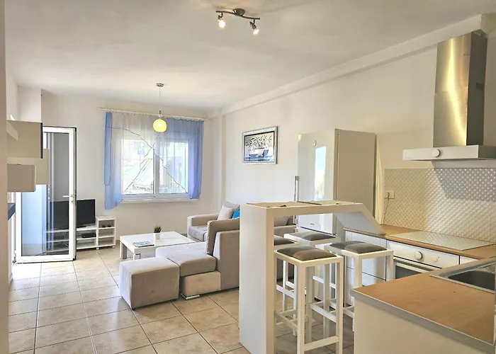 One Bedroom In 176 Sarandë